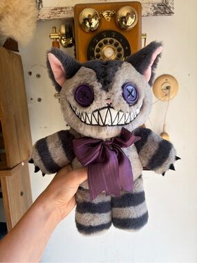 American Mcgees Victorian Cheshire Cat plushie dreadfuls